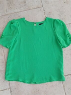 Tahari Bright Green Puff-Sleeve Blouse